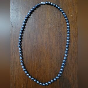 14K White Gold and Peacock Pearl Necklace